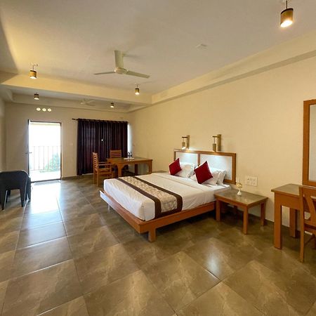 Pagoda Plantation Resort Pīrmed Εξωτερικό φωτογραφία