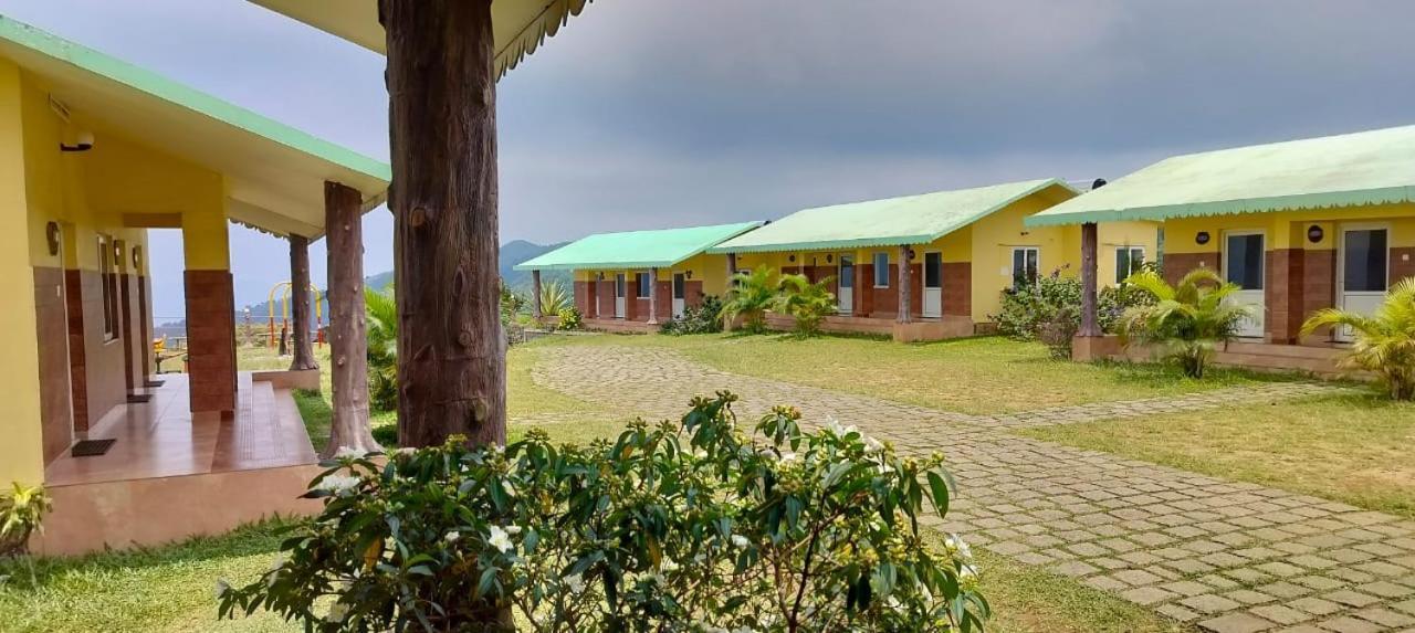 Pagoda Plantation Resort Pīrmed Εξωτερικό φωτογραφία