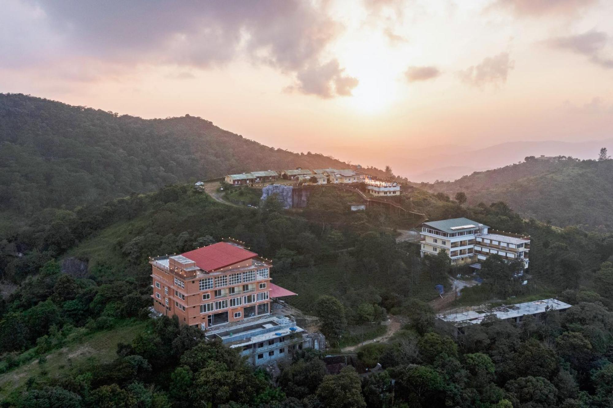 Pagoda Plantation Resort Pīrmed Εξωτερικό φωτογραφία